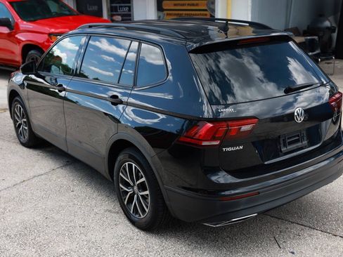 Used 2021 Volkswagen Tiguan S FWD image 3