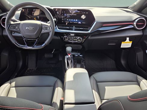 New 2026 Chevrolet Trax RS w/ Driver Confidence Package FWD image 13