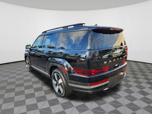Used 2024 Hyundai Santa Fe Limited image 3