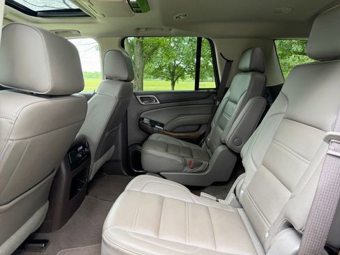 Used 2020 GMC Yukon Denali w/ Open Road Package AWD/4WD image 28