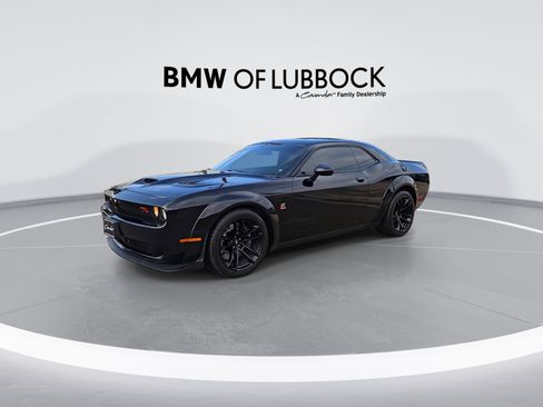 Used 2023 Dodge Challenger R/T Scat Pack RWD image 4