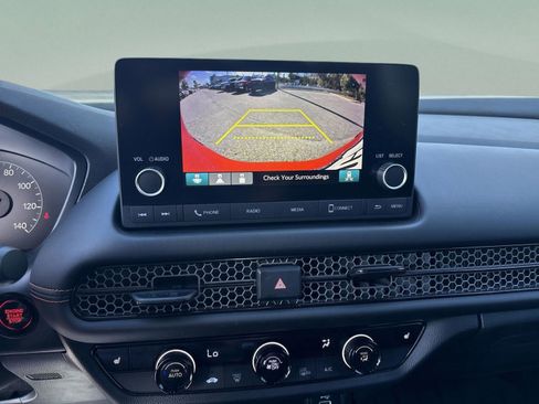 Used 2023 Honda HR-V Sport image 17