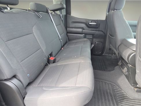Used 2022 Chevrolet Silverado 1500 Custom image 18