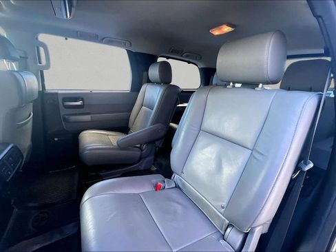 Used 2016 Toyota Sequoia Limited w/ Safety & Convenience Package image 19