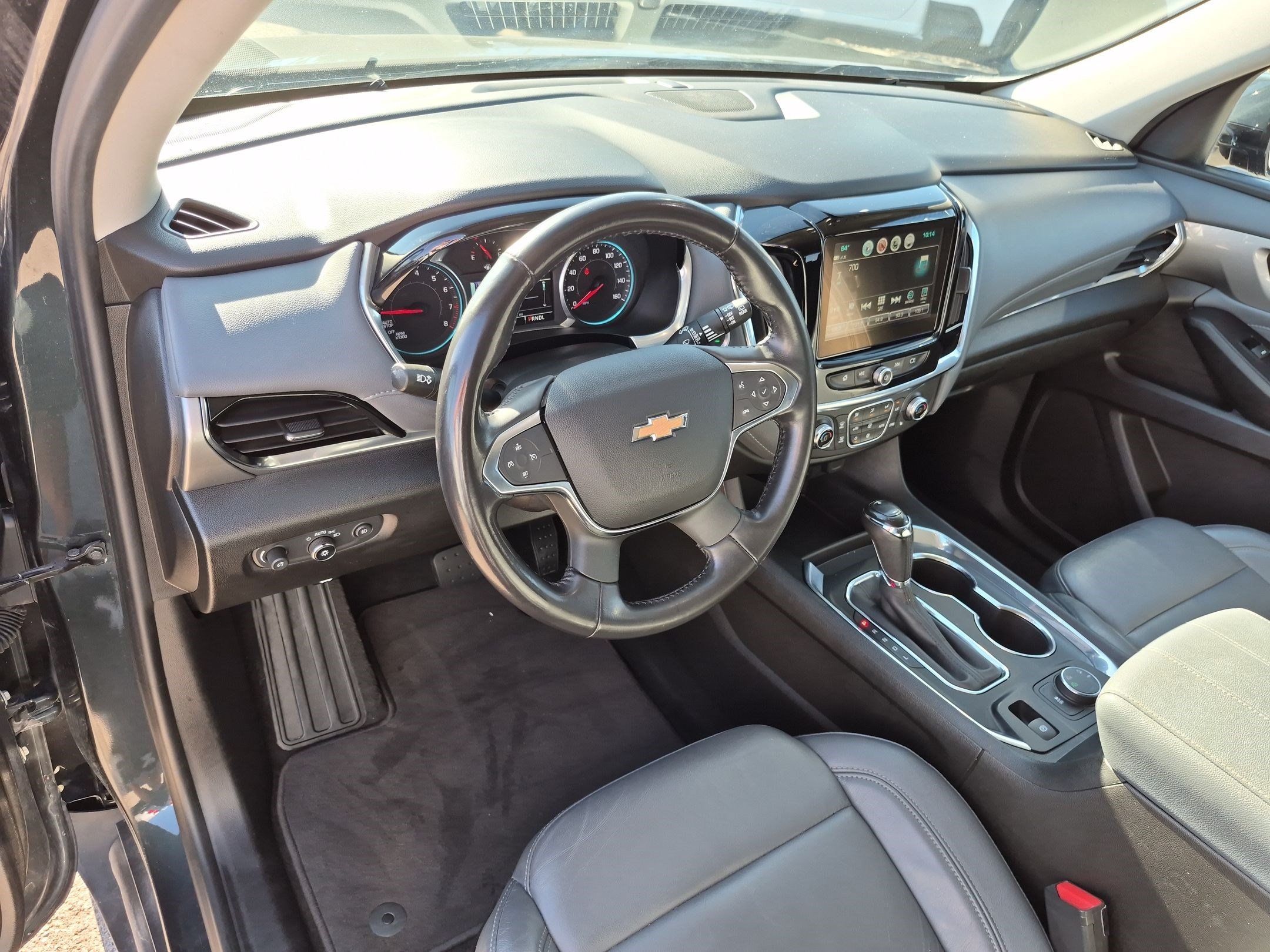 Used 2019 Chevrolet Traverse LT w/ LPO, Black Accent Package AWD/4WD image 14