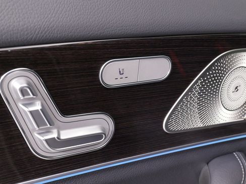 Used 2025 Mercedes-Benz GLS 450 4MATIC image 33