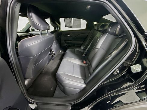 Used 2025 Toyota Crown AWD/4WD image 20