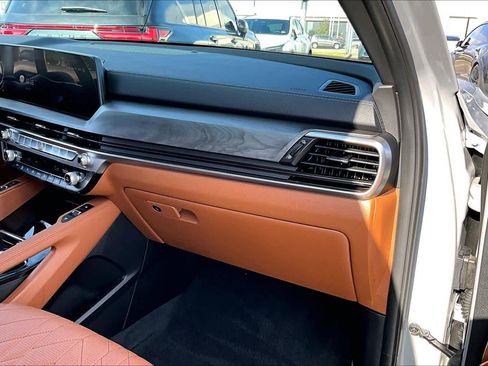 Used 2025 Kia Telluride EX X-Line image 16