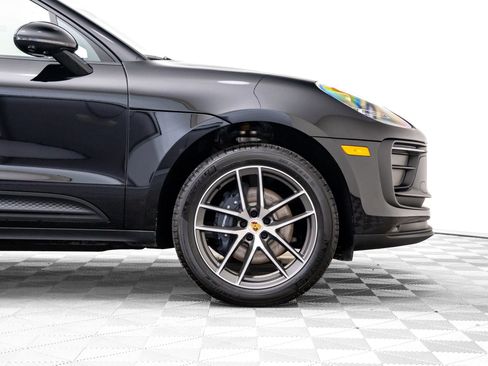 New 2026 Porsche Macan image 35