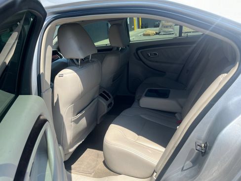 Used 2012 Ford Taurus Limited FWD image 6