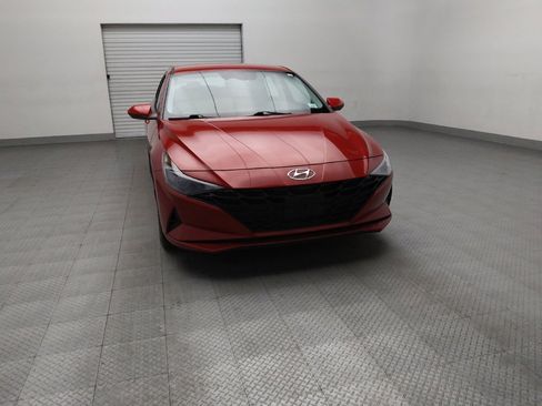 Used 2022 Hyundai Elantra SEL image 14