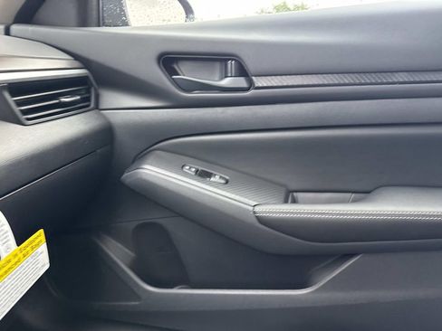 New 2026 Nissan Altima 2.5 SV FWD image 21