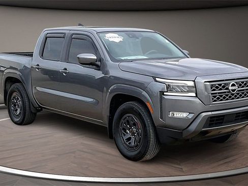 Certified 2024 Nissan Frontier SL w/ Technology Package image 10