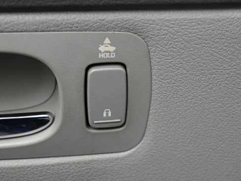 Used 2008 Buick LaCrosse CX image 14