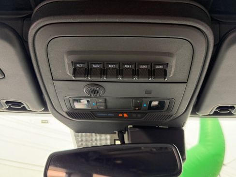 Used 2023 Ford Bronco Wildtrak AWD/4WD image 36