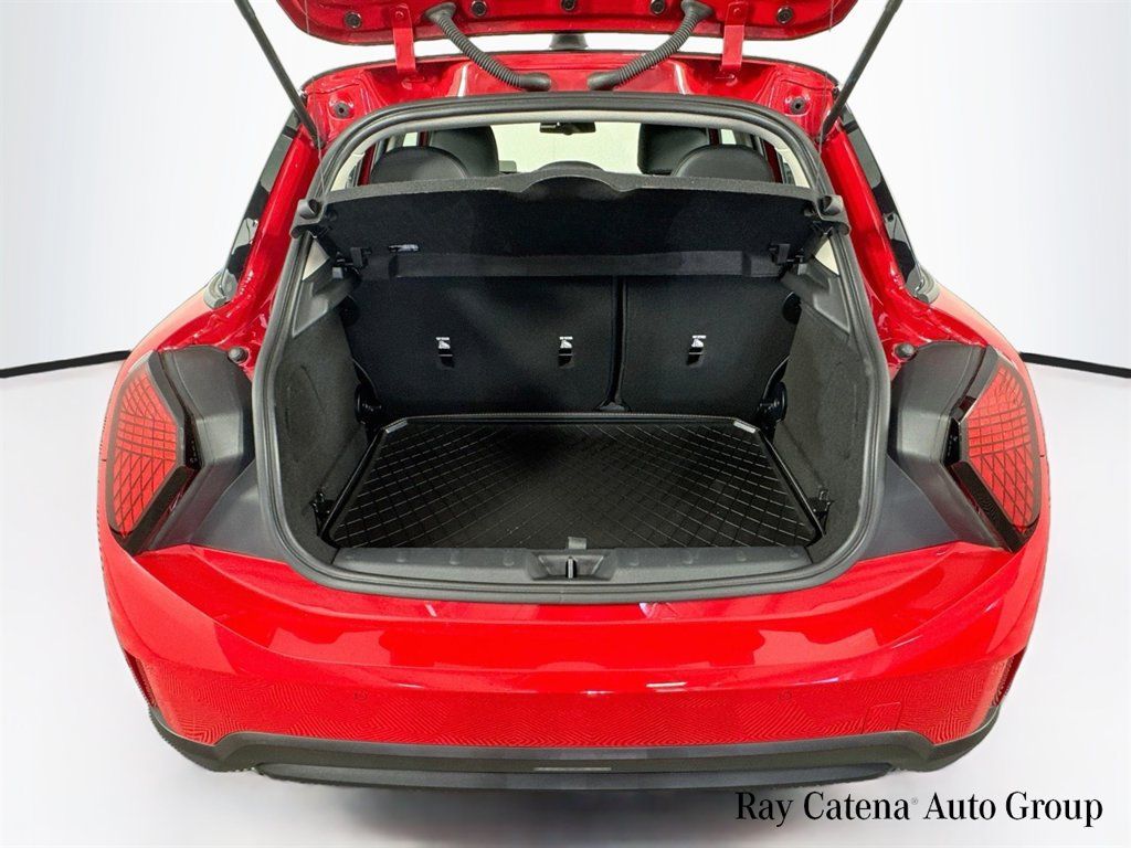 Certified 2025 MINI Cooper S FWD image 25
