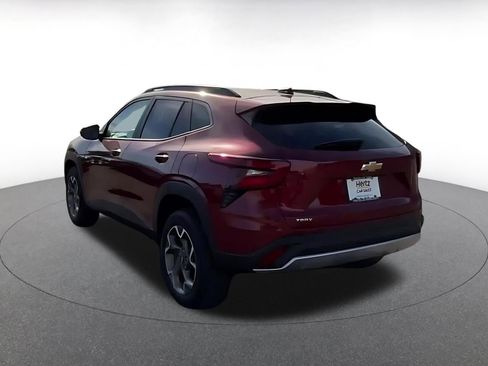 Used 2025 Chevrolet Trax LT image 15