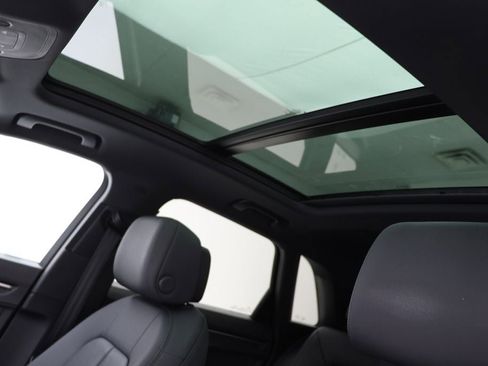 Used 2022 Audi Q3 2.0T Premium image 17