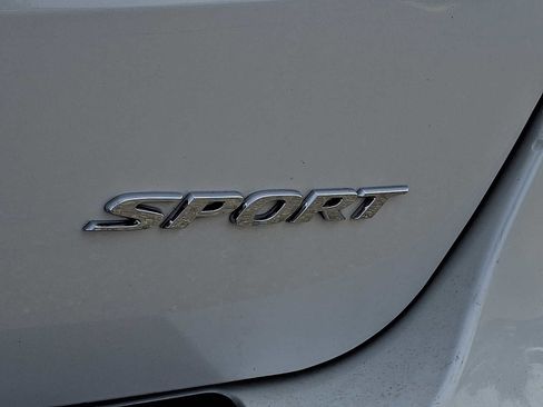 Used 2023 Honda Odyssey Sport image 38