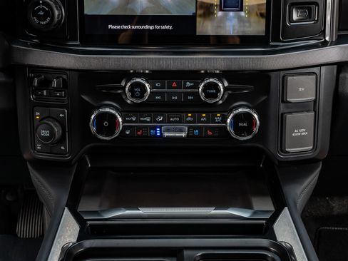 Used 2026 Ford F350 Platinum AWD/4WD image 34