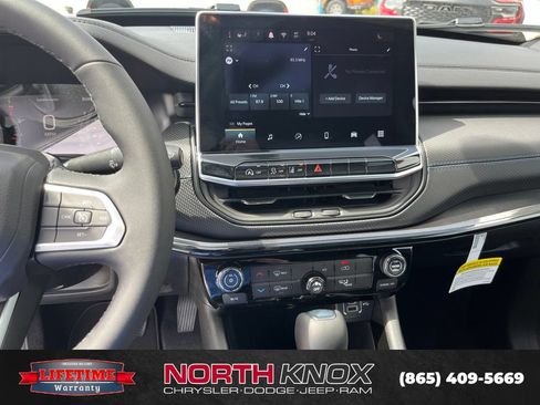 New 2026 Jeep Compass Latitude AWD/4WD image 8