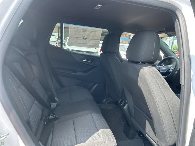 New 2026 Chevrolet Equinox LT FWD image 30