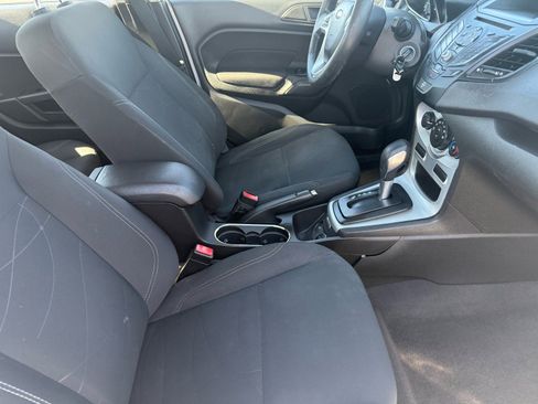 Used 2019 Ford Fiesta SE image 11