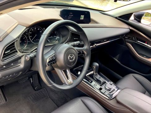 Used 2024 MAZDA CX-30 AWD 2.5 S w/ Premium Package image 17