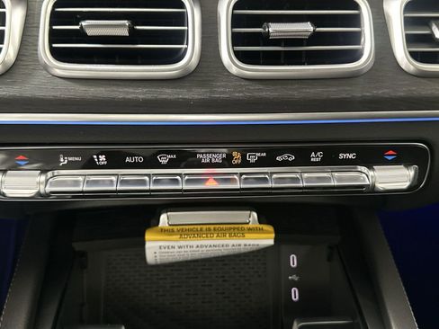 New 2025 Mercedes-Benz GLS 450 4MATIC image 19