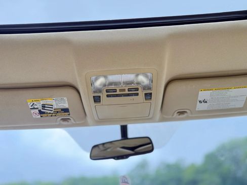 Used 2016 Toyota Highlander Limited AWD/4WD image 21