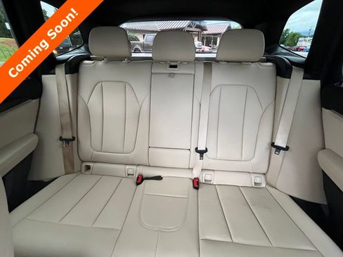 Used 2019 BMW X3 sDrive30i w/ Premium Package RWD image 17