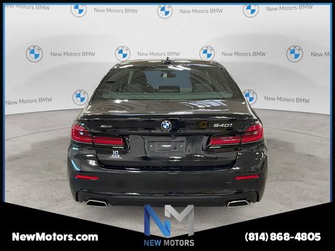 Used 2023 BMW 540i xDrive w/ Premium Package AWD/4WD image 4