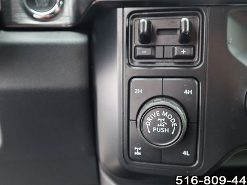 Used 2024 Ford F350 Lariat w/ Lariat Ultimate Package image 32