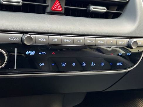 New 2026 Hyundai Ioniq 5 SEL image 21