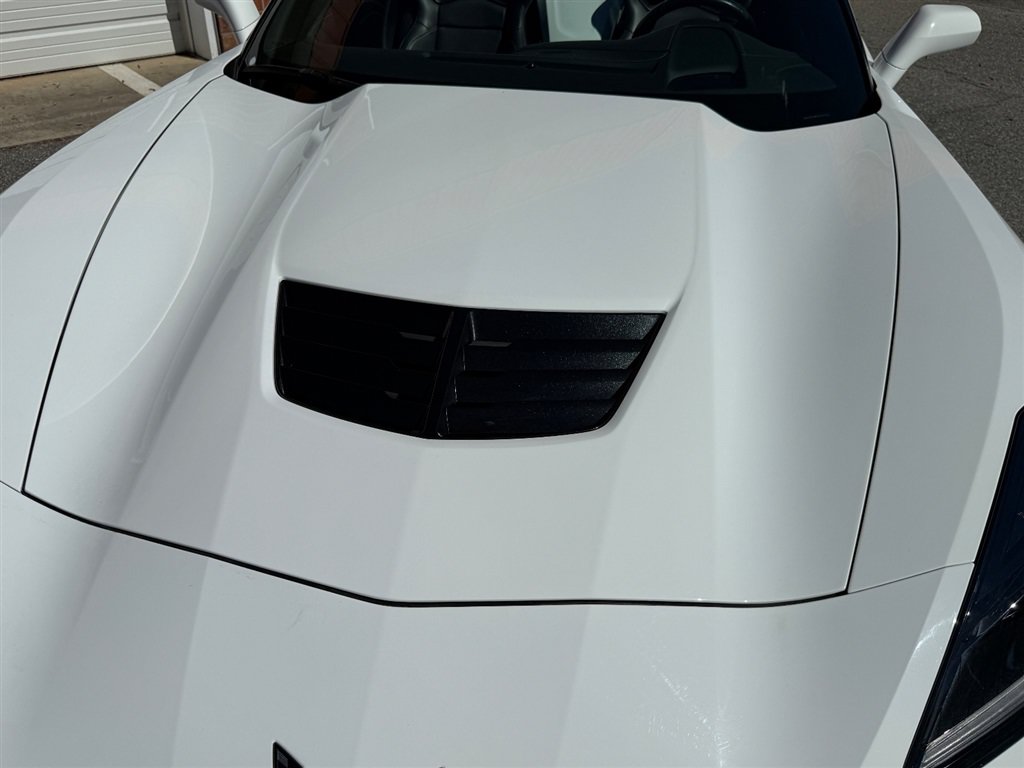 Used 2019 Chevrolet Corvette Z06 RWD image 16