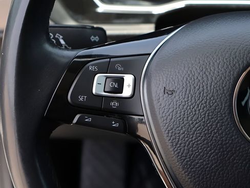Used 2019 Volkswagen Jetta SE FWD image 27