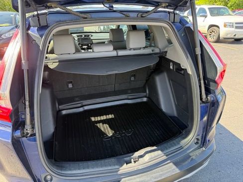 Used 2017 Honda CR-V Touring image 5