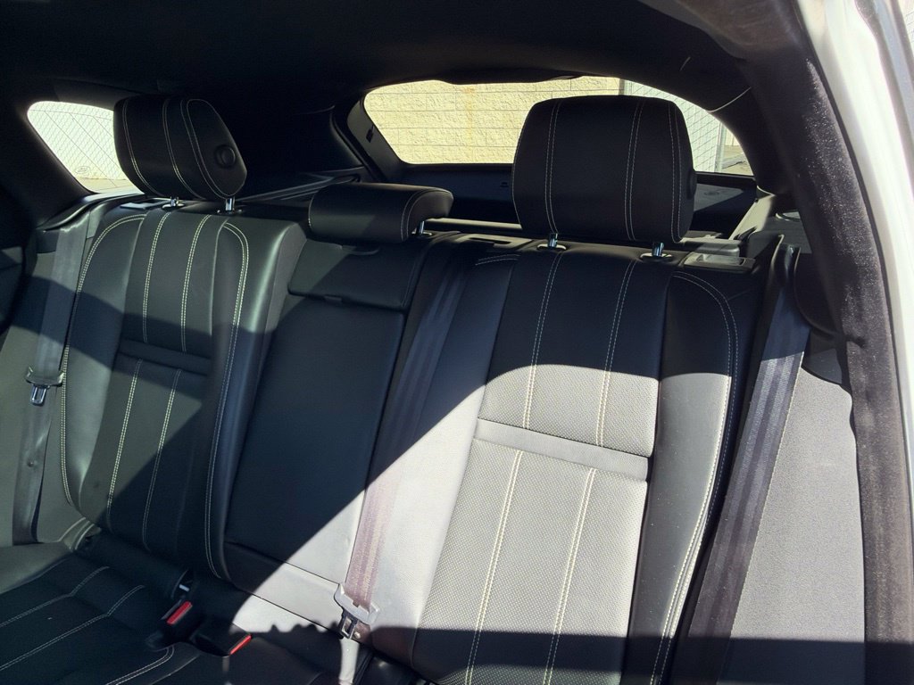 Used 2019 Land Rover Range Rover Velar R-Dynamic SE AWD/4WD image 21