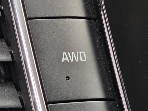 Used 2020 Buick Enclave Avenir w/ Avenir Technology Package AWD/4WD image 20