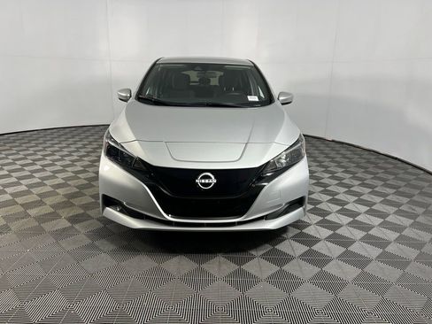 Used 2023 Nissan Leaf S image 12
