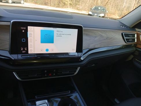 New 2026 Volkswagen Atlas SE AWD/4WD image 17