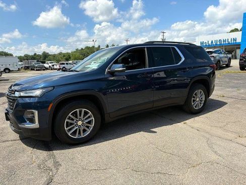 Certified 2023 Chevrolet Traverse LT AWD/4WD image 1
