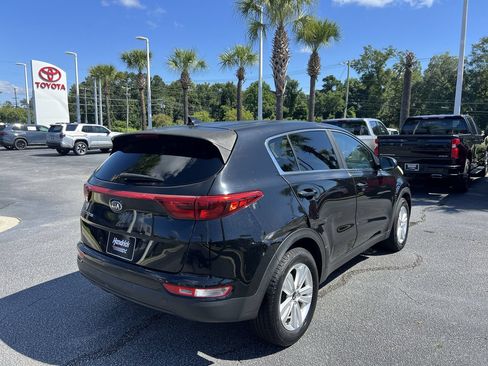 Used 2019 Kia Sportage LX FWD image 10
