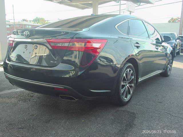 Used 2017 Toyota Avalon XLE Premium w/ Carpet Mat Package FWD image 3