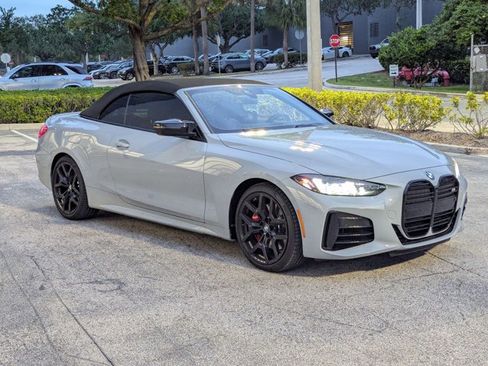 Used 2026 BMW M440i Convertible RWD image 3