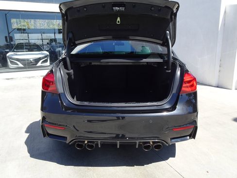 Used 2018 BMW M3 CS w/ Executive Package image 6