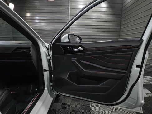 Used 2023 Volkswagen Jetta GLI Autobahn image 32