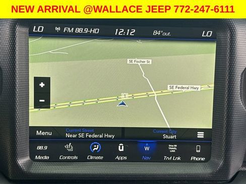Used 2022 Jeep Wrangler Unlimited Rubicon 4xe w/ Steel Bumper Group AWD/4WD image 18