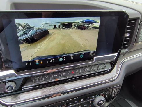 New 2026 Chevrolet Silverado 2500 ZR2 AWD/4WD image 26