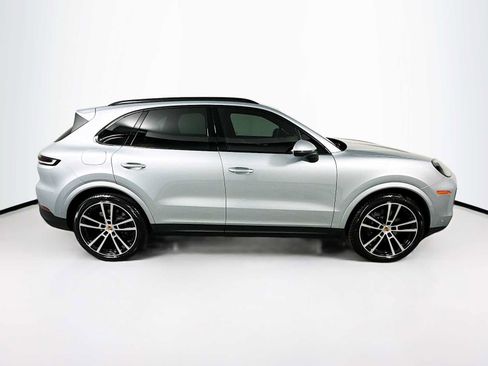 New 2026 Porsche Cayenne image 8